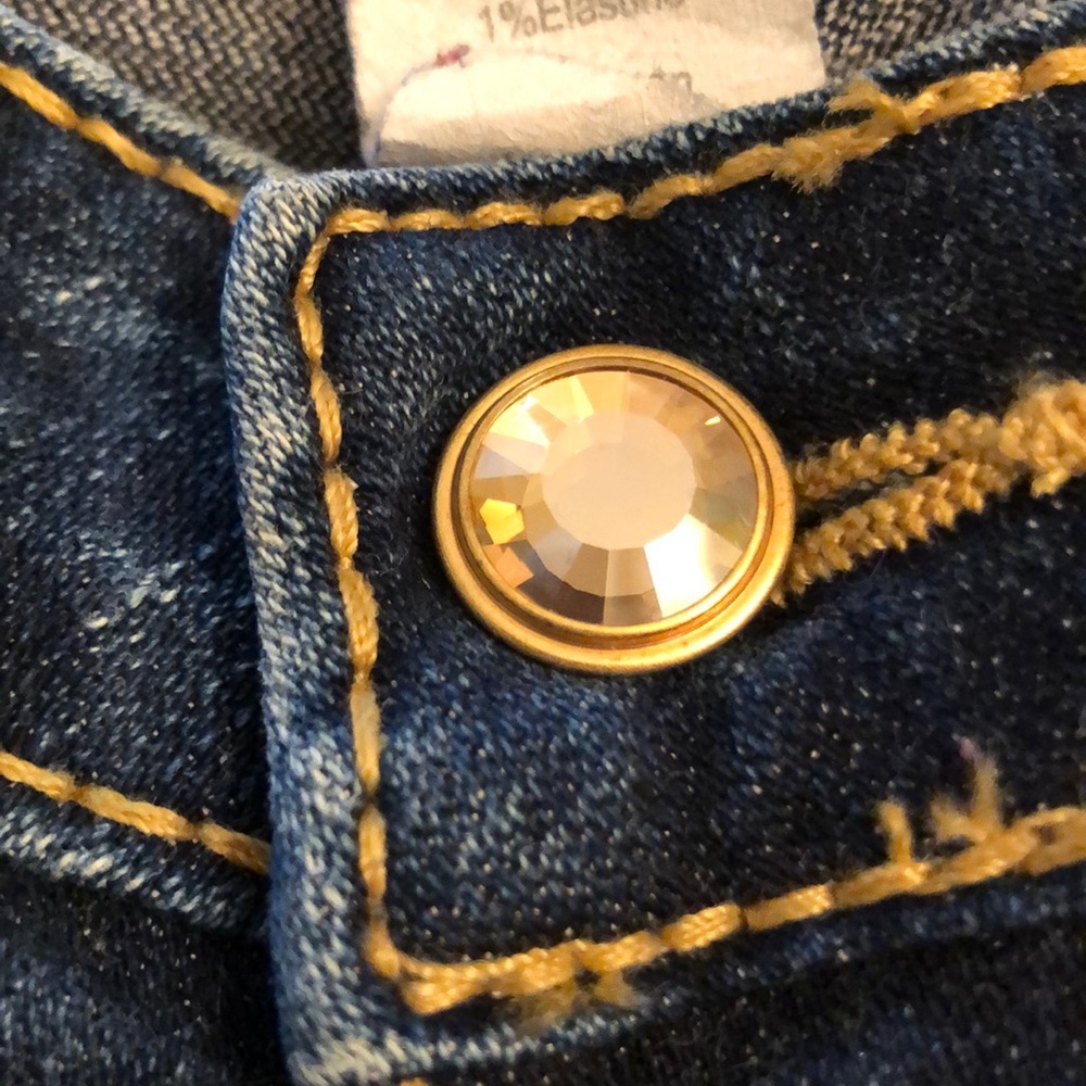 True religion Joey! Size 28 - Picture 4 of 7